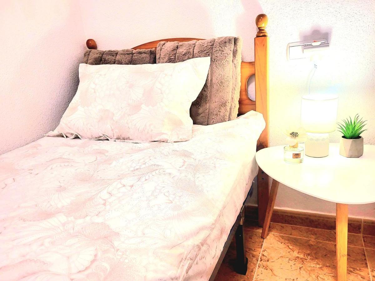 Sea Breeze Apartament Бенікарло Екстер'єр фото